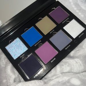 Alien Cosmetics In the Dark Palette